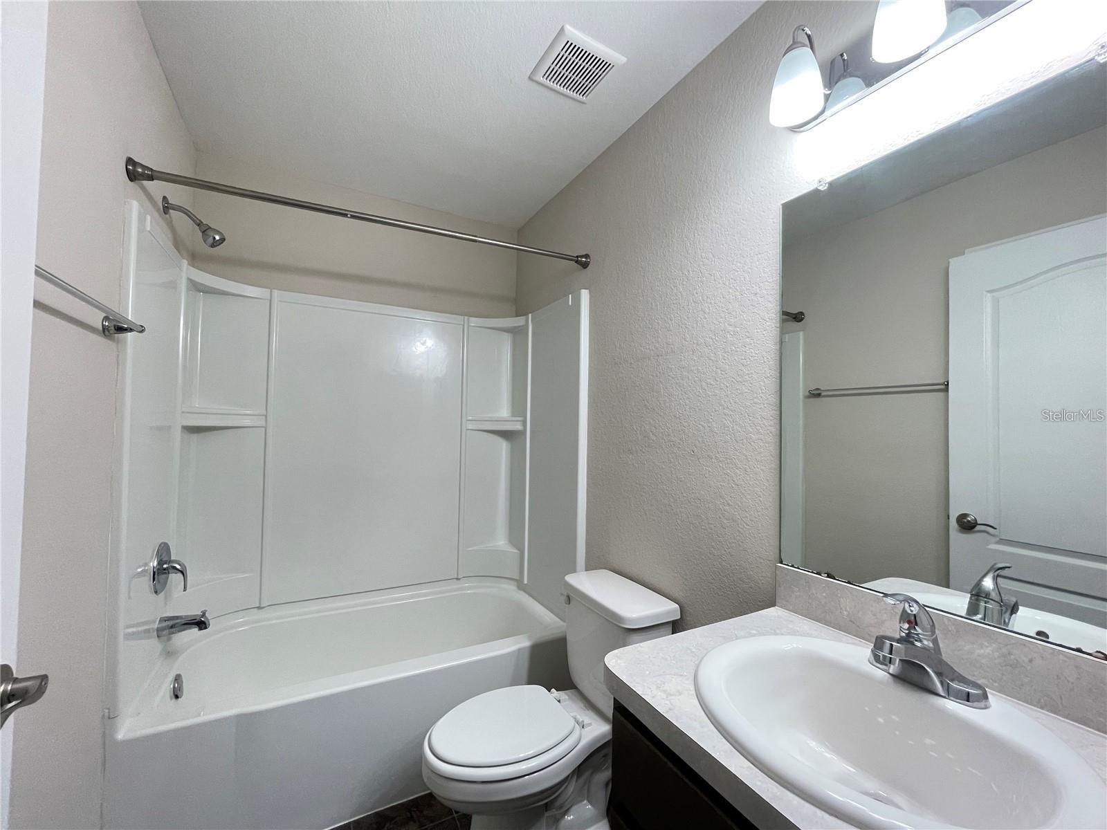 276 Arbuthnot St Property Photo 18