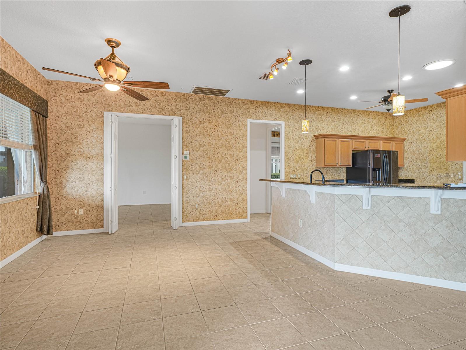 4029 Sable Loop Dr Property Photo 16