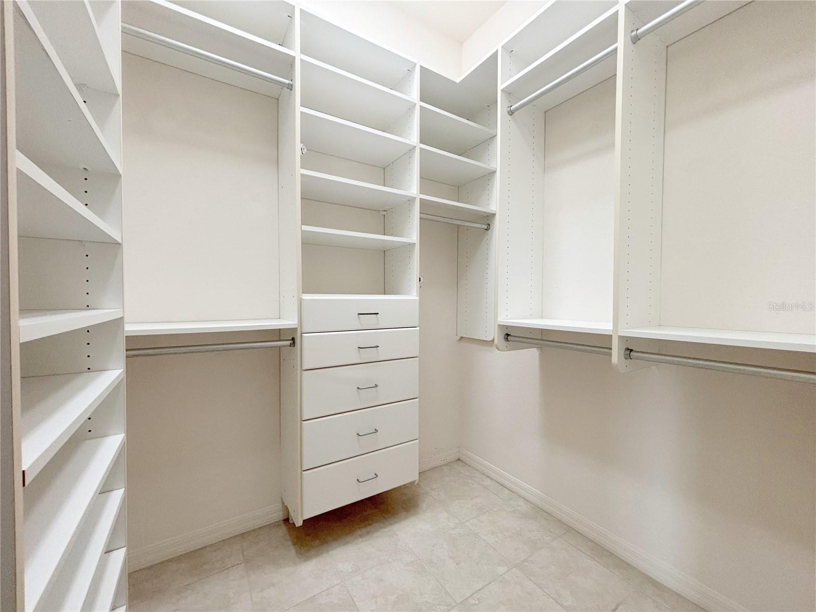 4029 Sable Loop Dr Property Photo 28