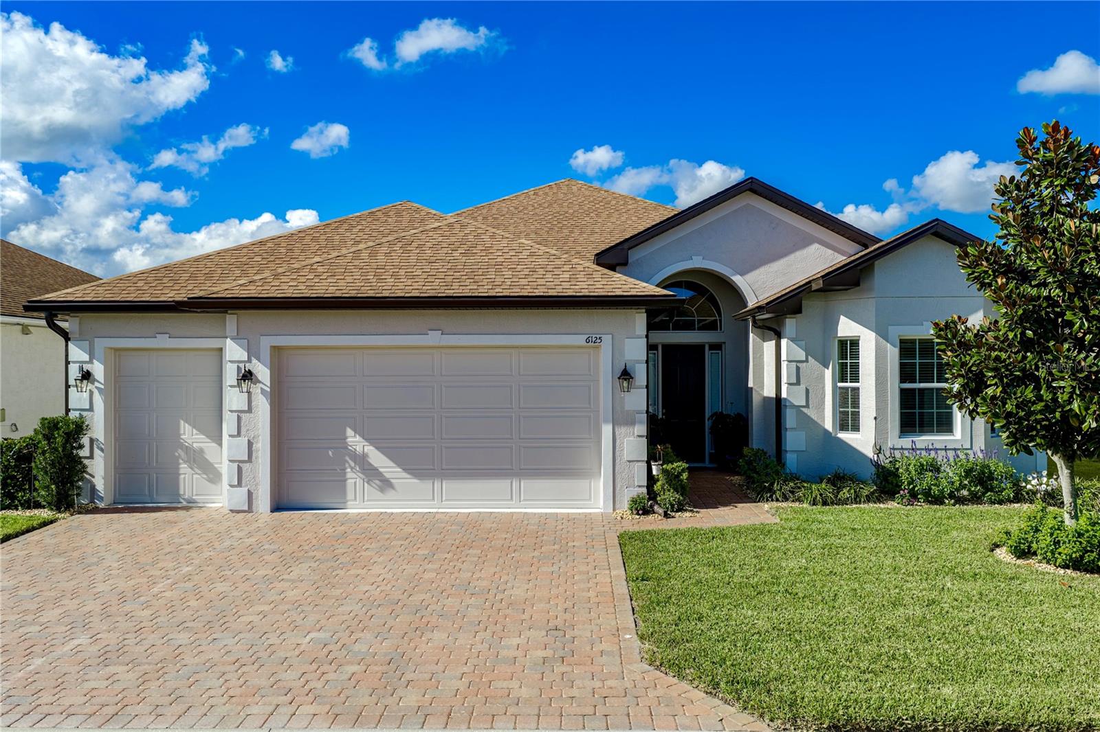 6125 Pebble Beach Blvd Property Photo 1