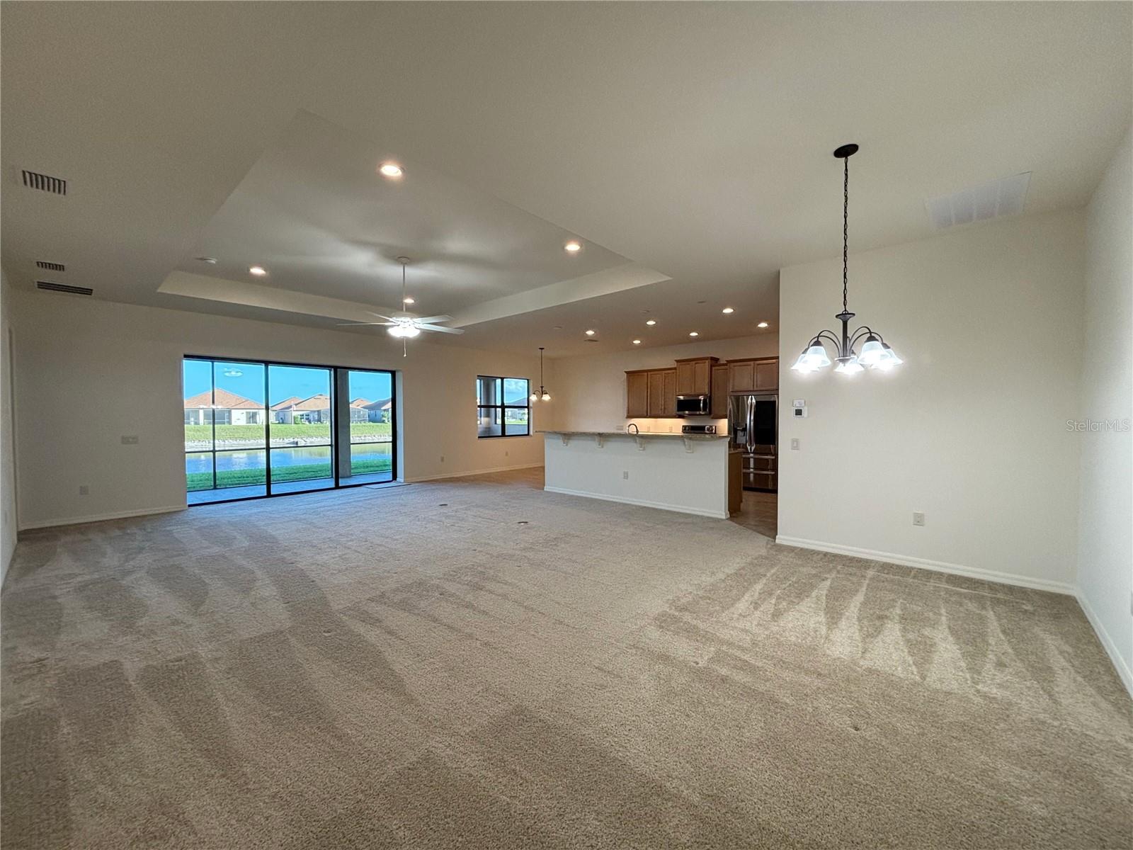 6240 Pinehurst Loop Property Photo 5