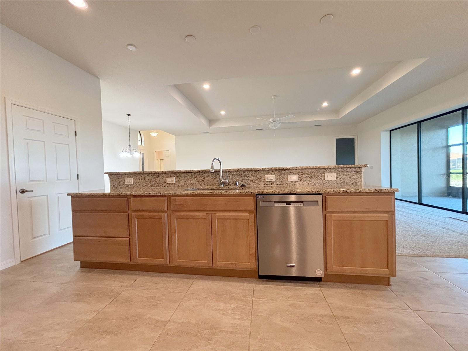 6240 Pinehurst Loop Property Photo 12