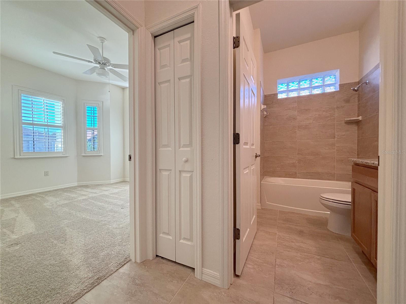 6240 Pinehurst Loop Property Photo 18