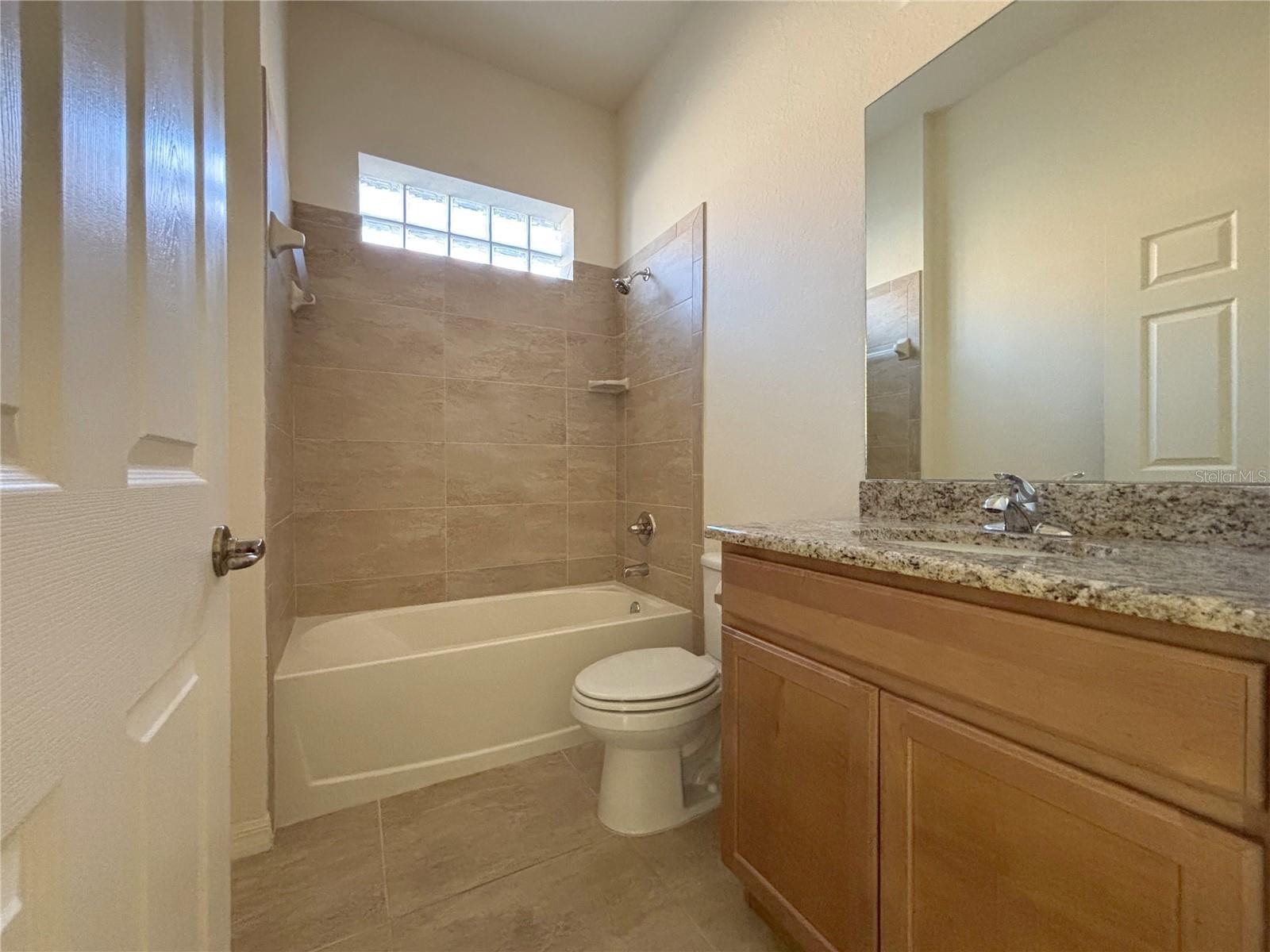 6240 Pinehurst Loop Property Photo 19