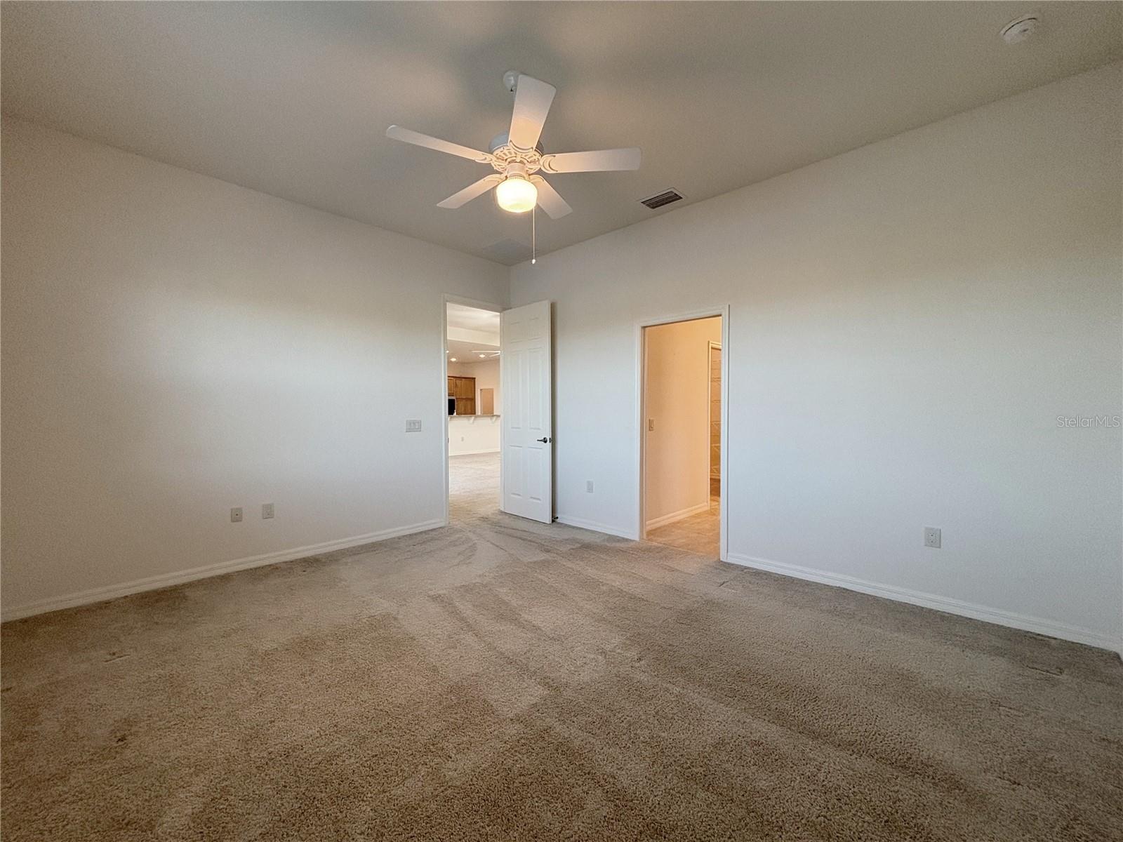 6240 Pinehurst Loop Property Photo 27