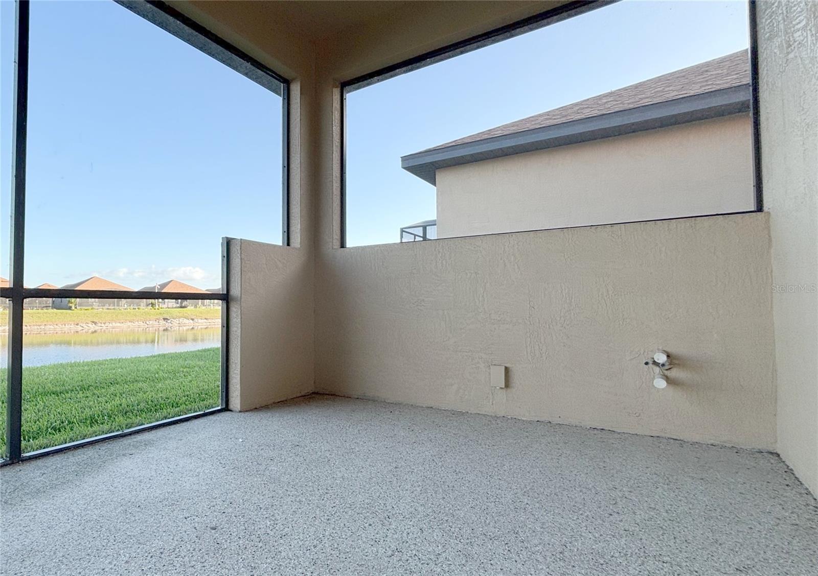 6240 Pinehurst Loop Property Photo 39