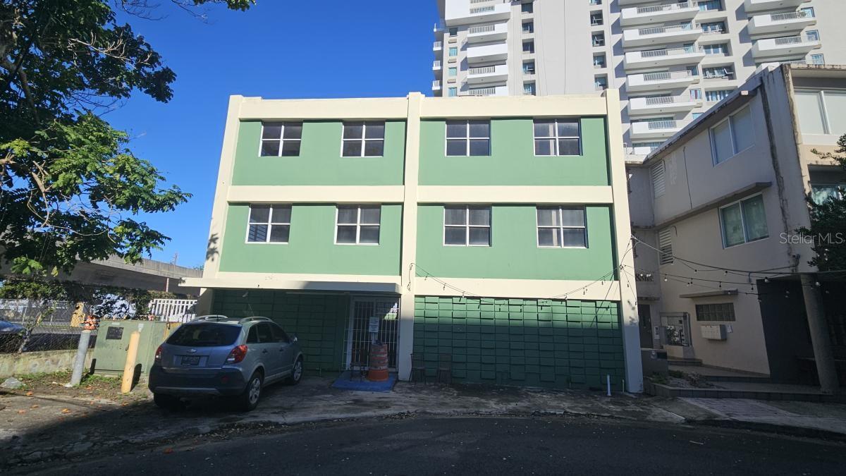 11 VELA ST. Property Photo 1