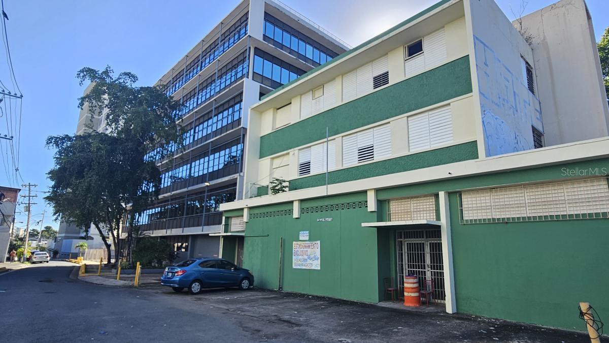 10 Vela St. Property Photo 2