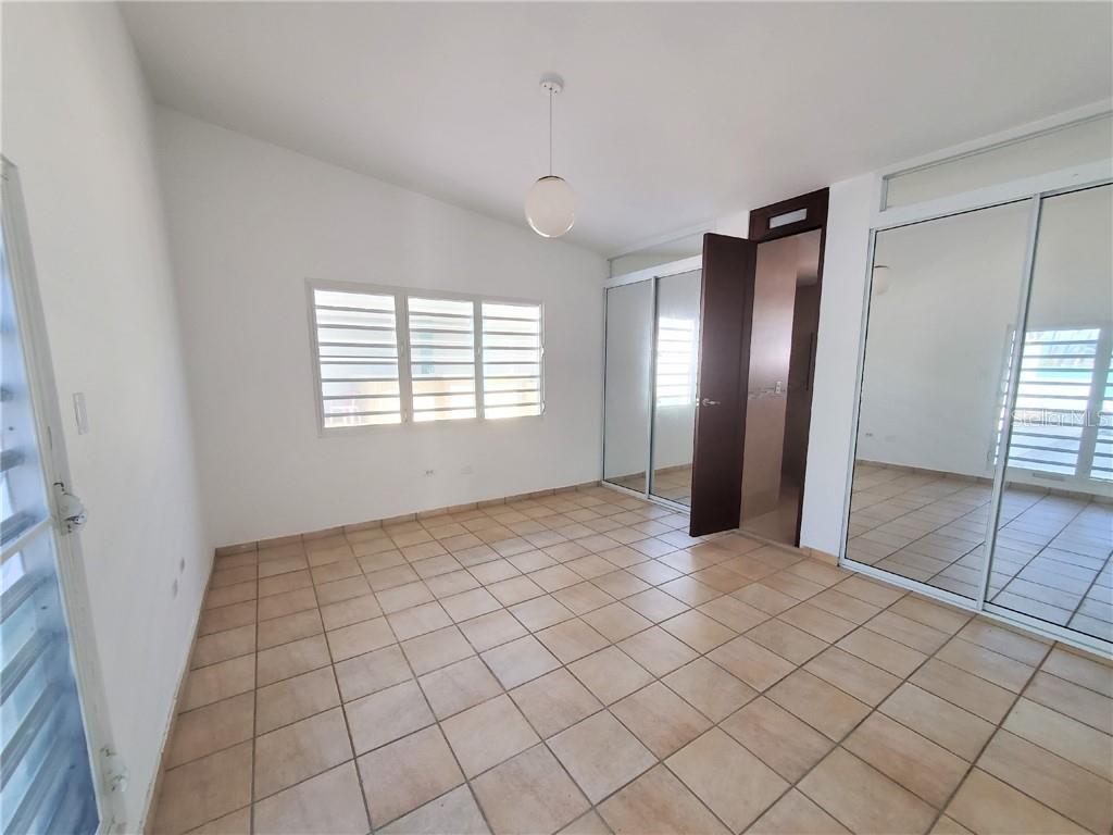 #6 Calle B Property Photo 12