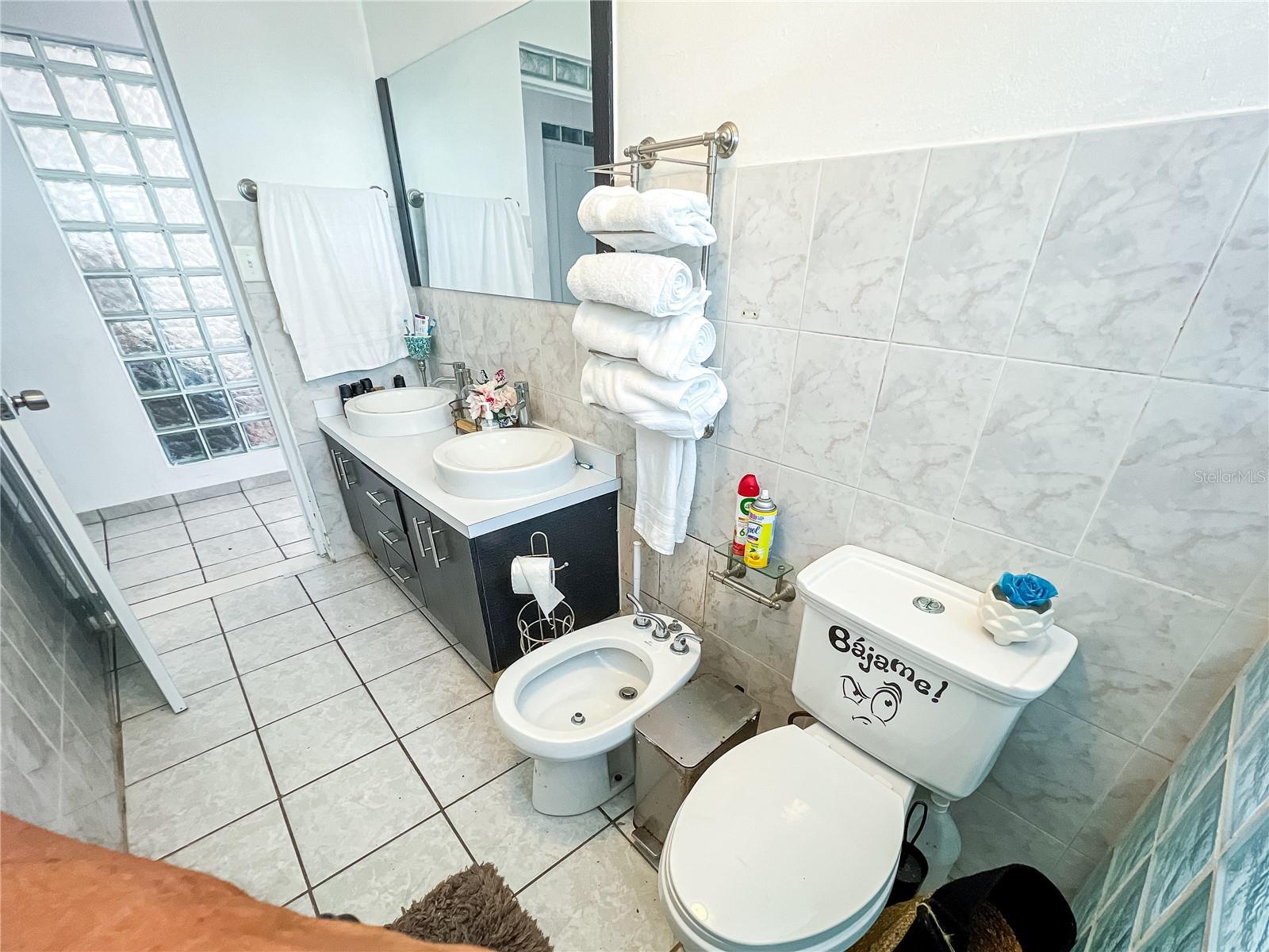 42-a Las Neriedas Avenue #42 Property Photo 23