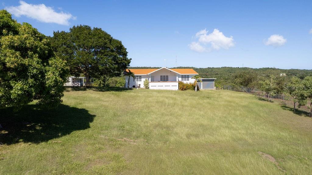 D-7 Carr. 201 Property Photo 2