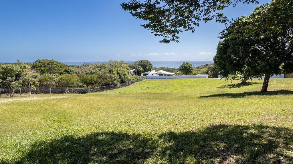 D-7 Carr. 201 Property Photo 3