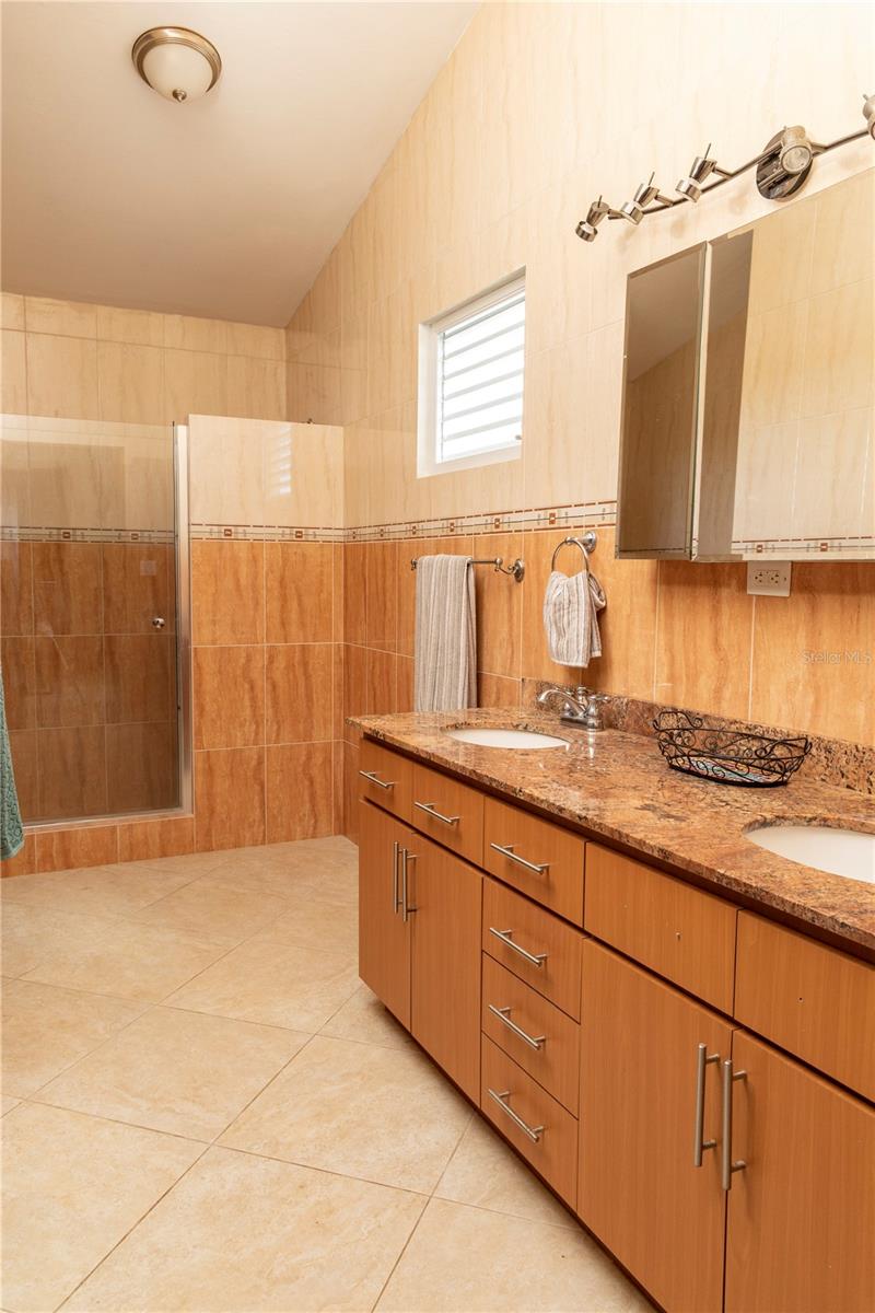 D-7 Carr. 201 Property Photo 23