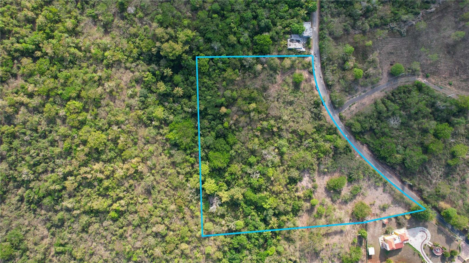 3055 Bo. Pilon Property Photo 4