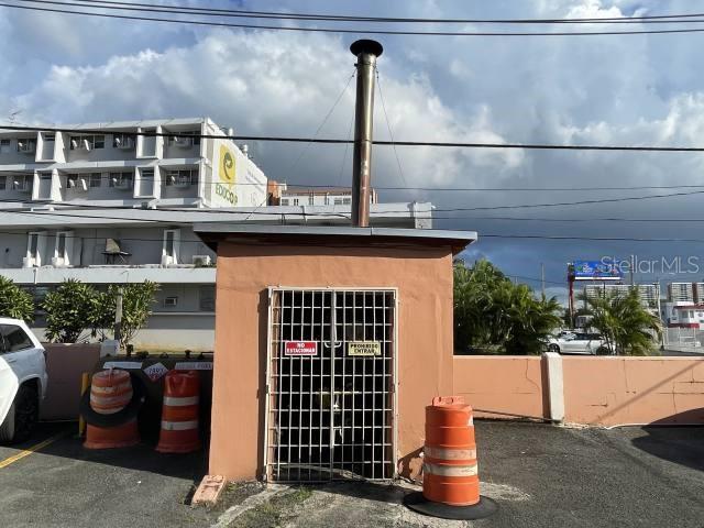 400 Av. Ing. Manuel Domenech Property Photo 13