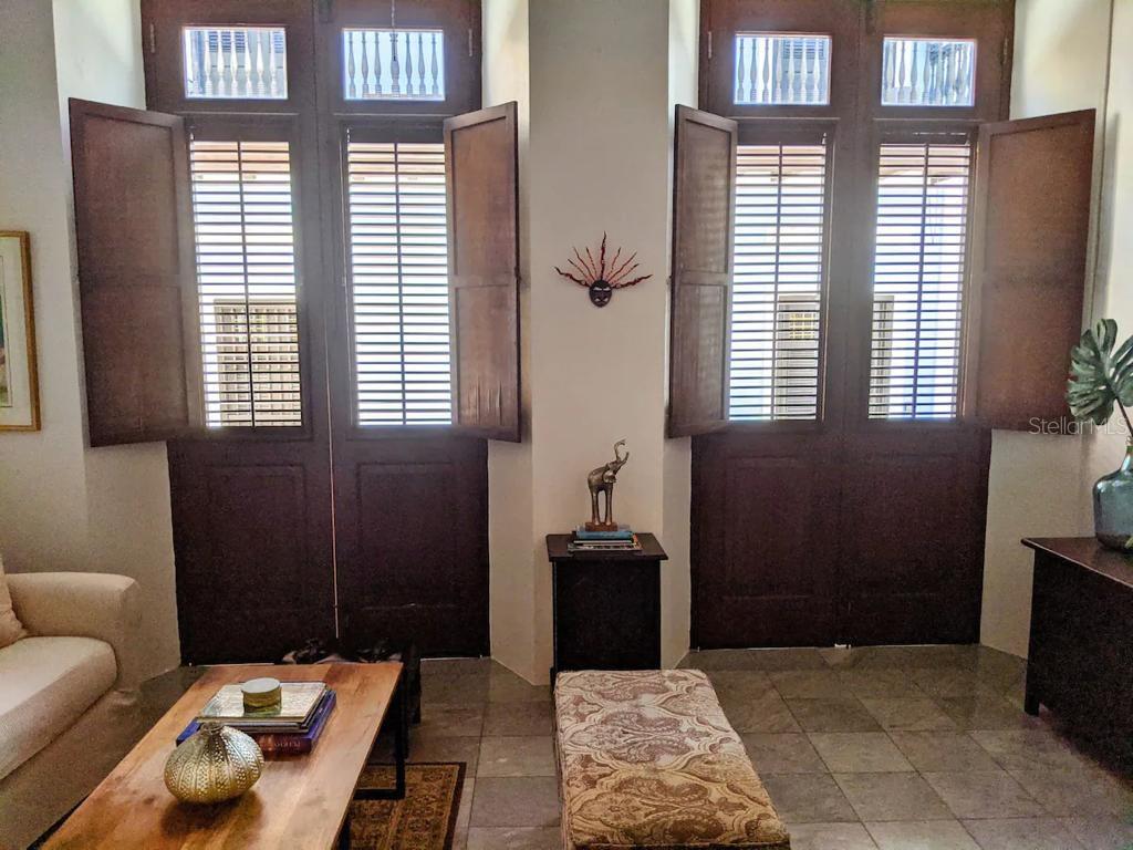 211 Calle Sol Property Photo