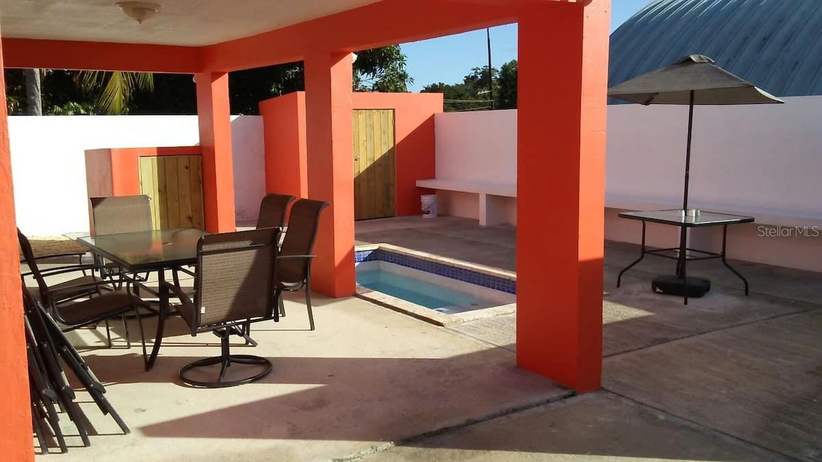 B-3 Block Property Photo 5