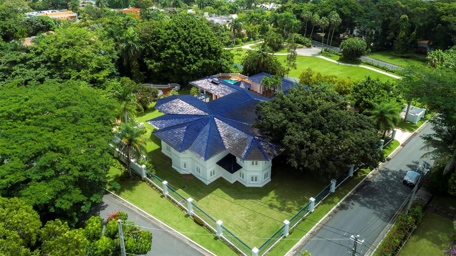 #21 Manuel Rivera Ferrer St. Property Photo 13