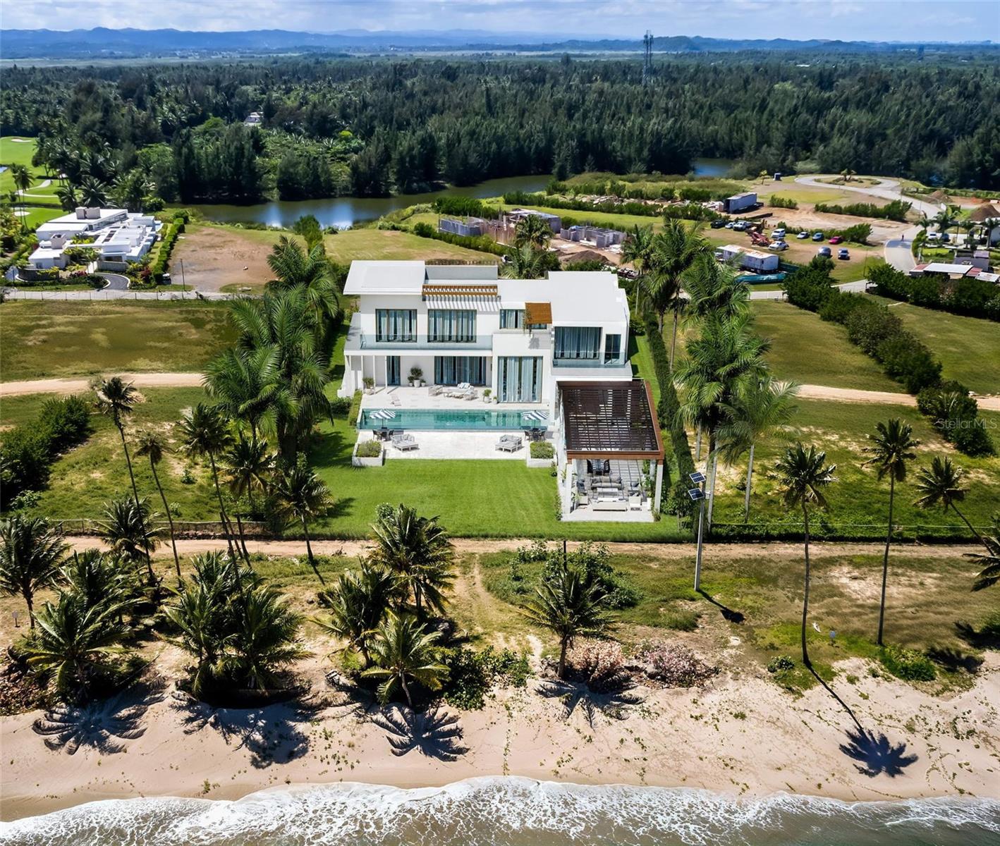 Atlantic Drive Beachfront Lot Atlantic Drive At The Four Seasons Property Photo 9