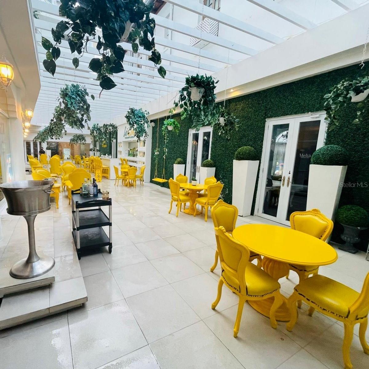 75 Cristina St #courtyard #3 Property Photo 5