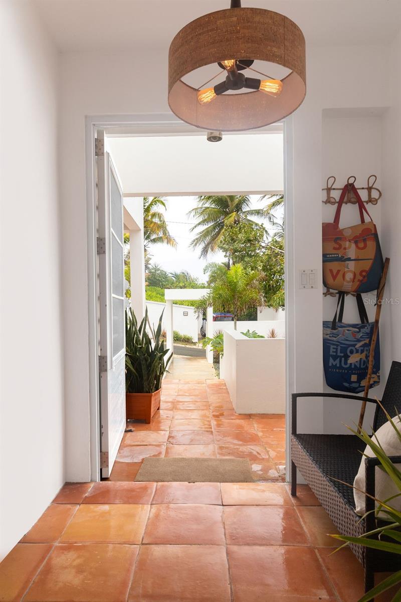 296 Bravos De Boston Property Photo 4
