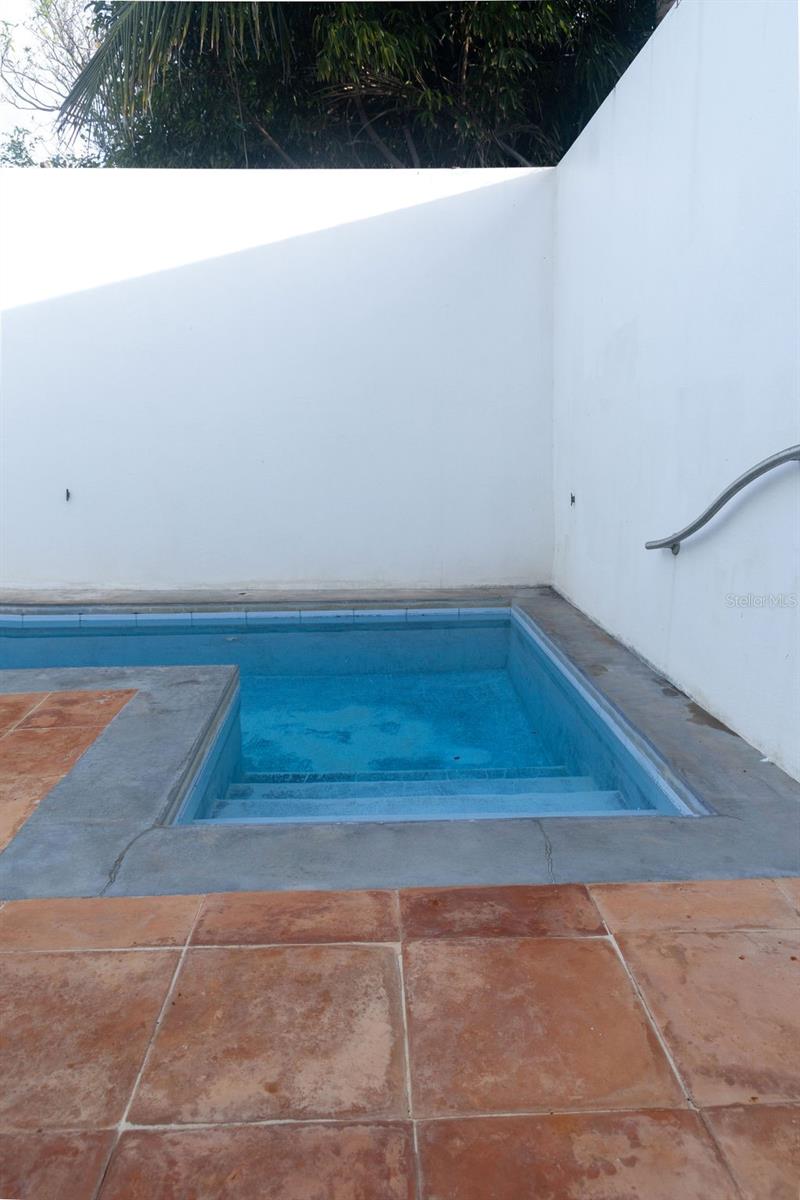 296 Bravos De Boston Property Photo 13