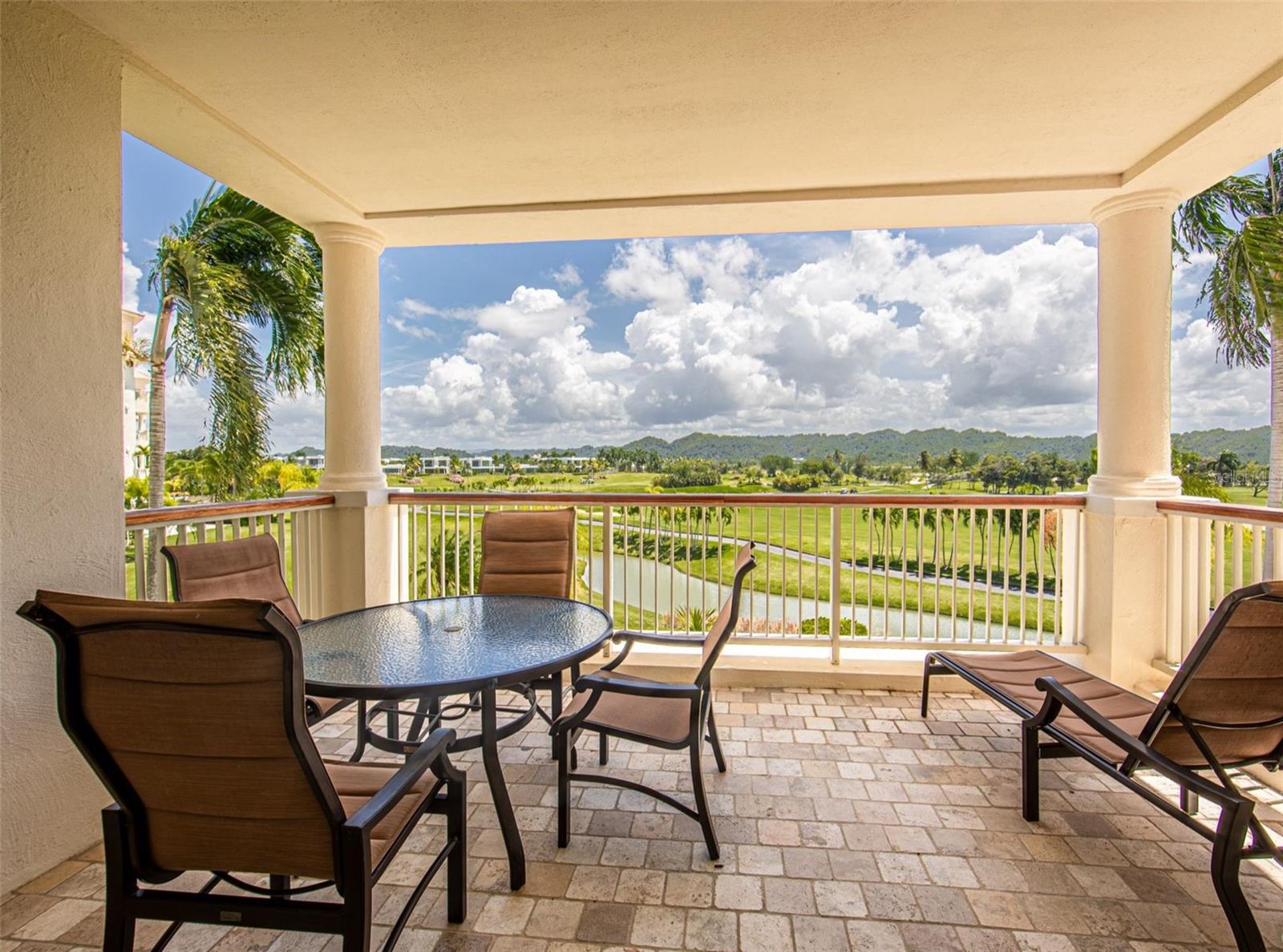 2202 Plantation Dorado Beach Property Photo 13