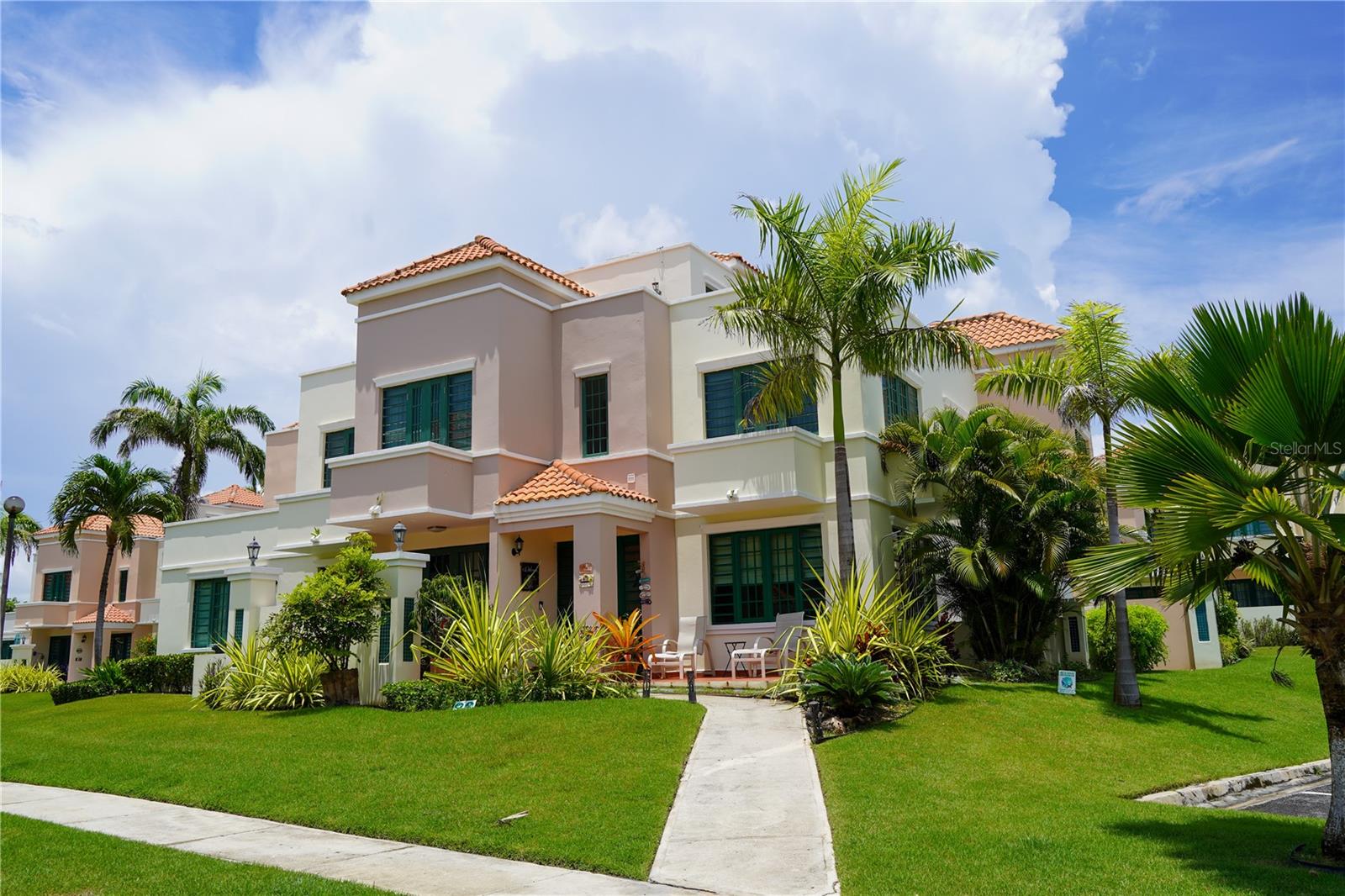 Carr 115 Punta Del Mar Beach Village #b-20 Property Photo 1