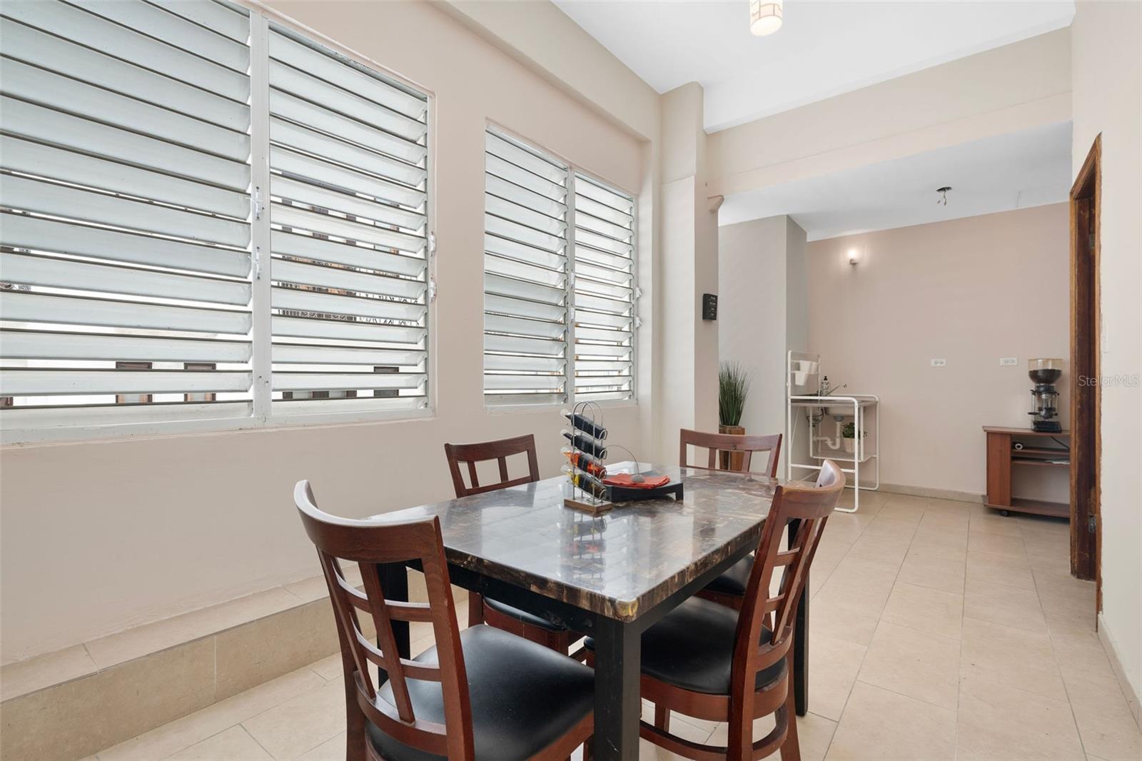 323 Recinto Sur Property Photo 19