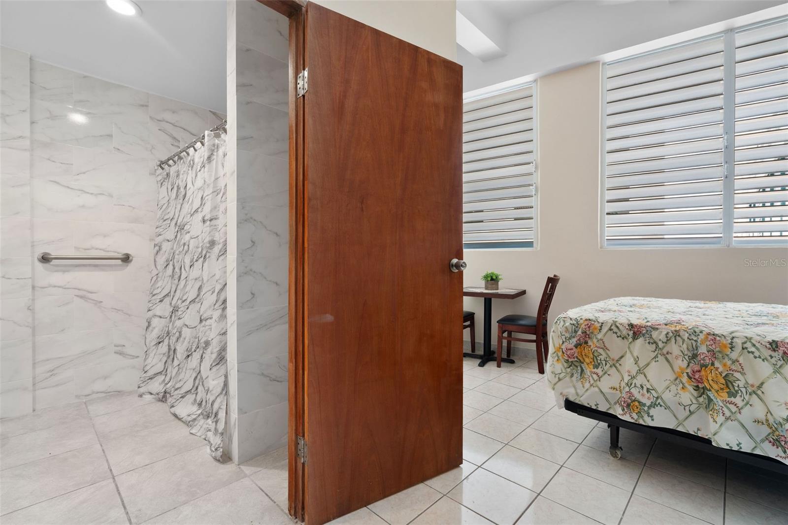 323 Recinto Sur Property Photo 23