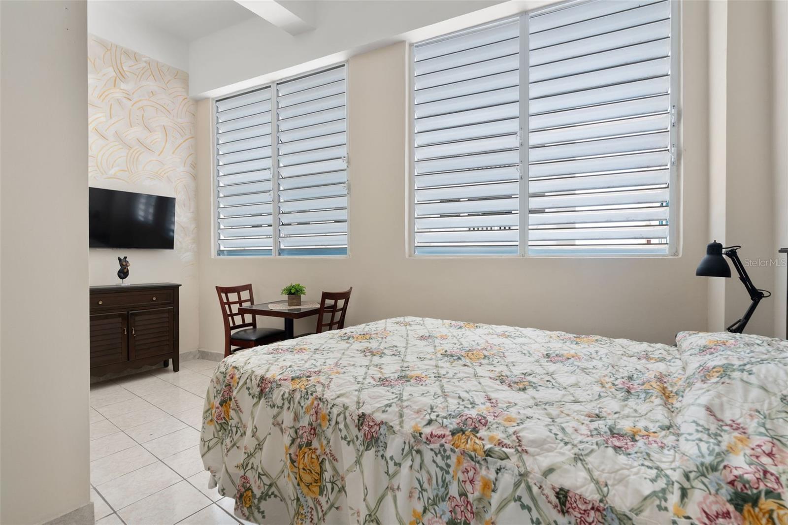 323 Recinto Sur Property Photo 24