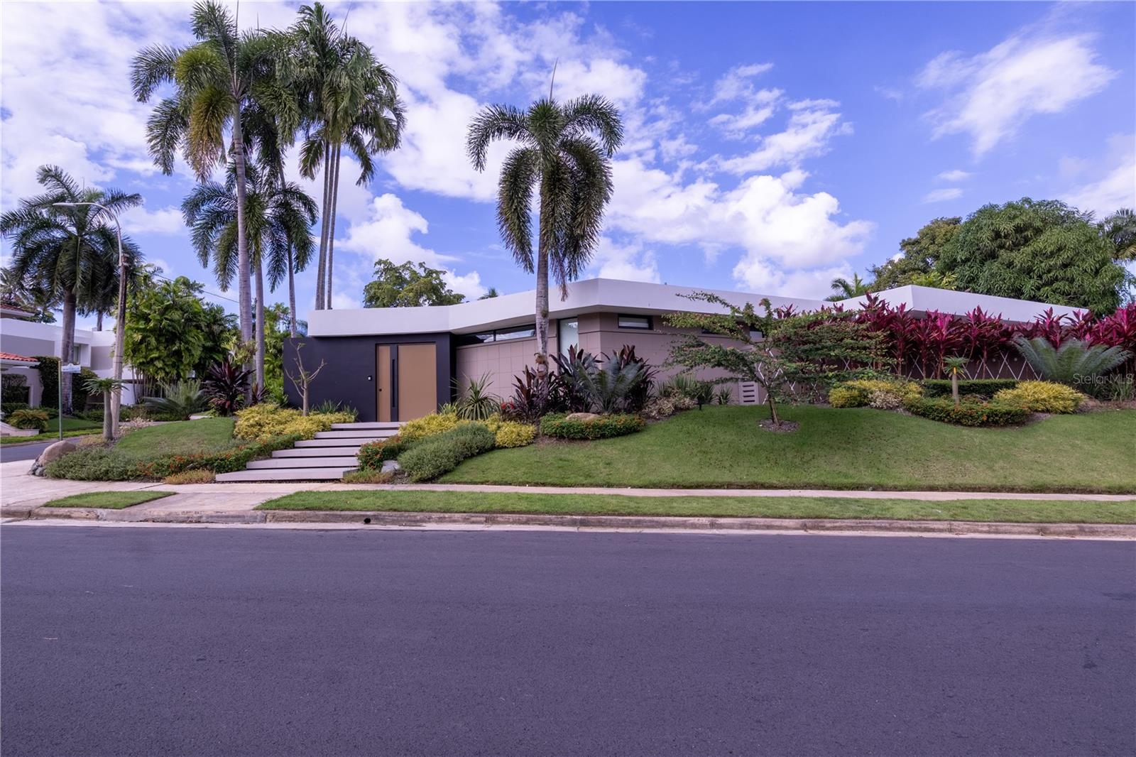 16 Jardin Street Property Photo 1