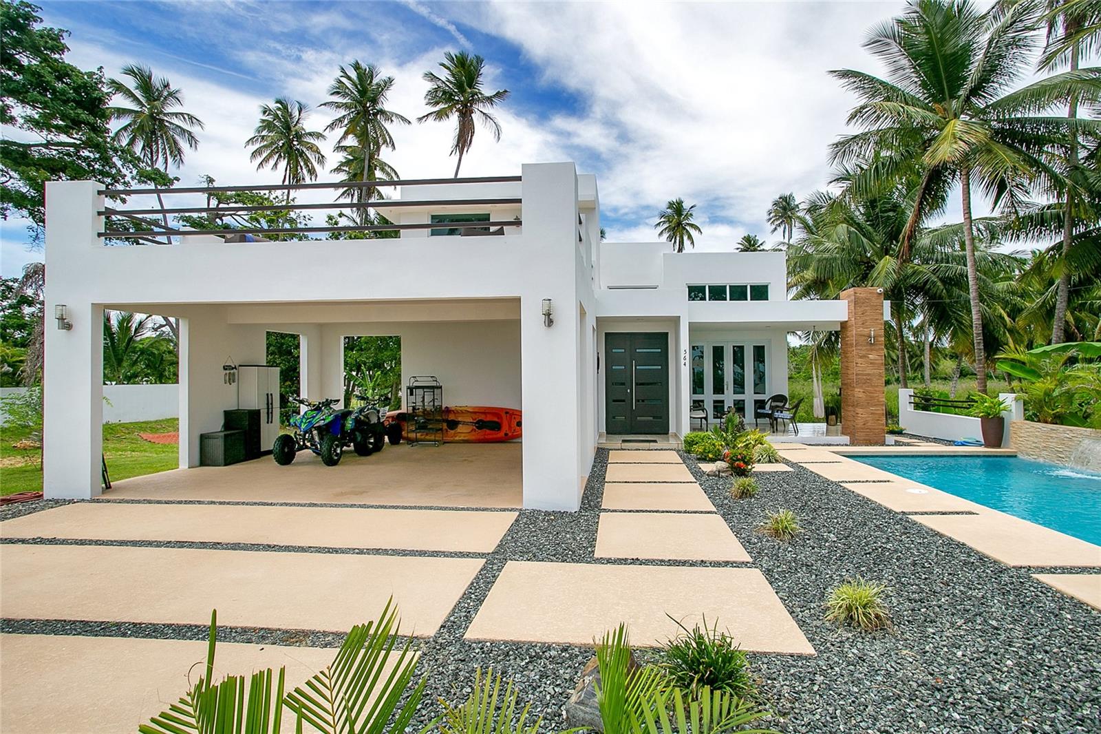 564 Pr 441 Km. 1.7 Property Photo