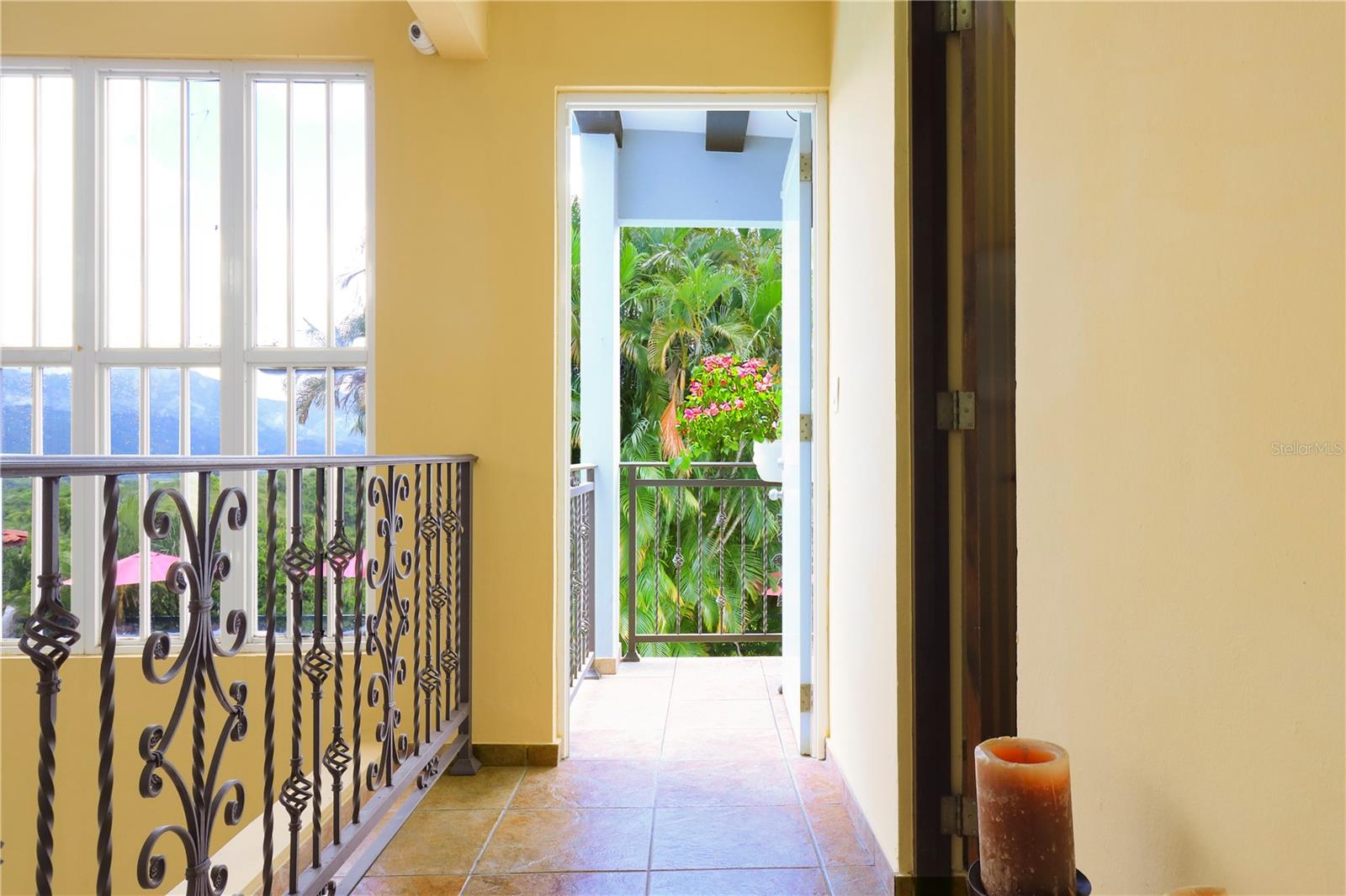 150 Carr #10.8km Property Photo 21