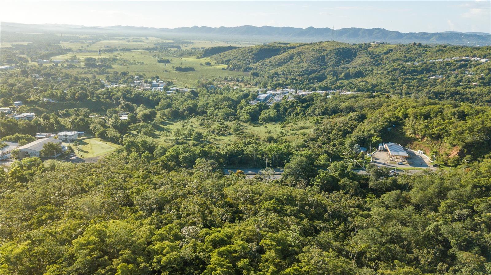 100 Puerto Rico Property Photo 2