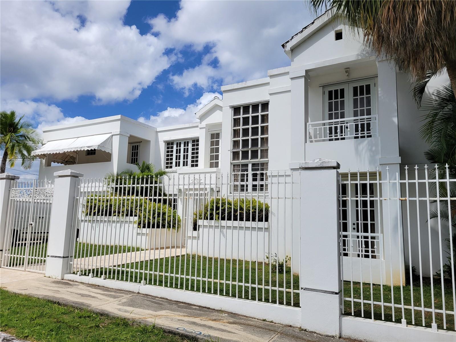 1928 Petunia Property Photo