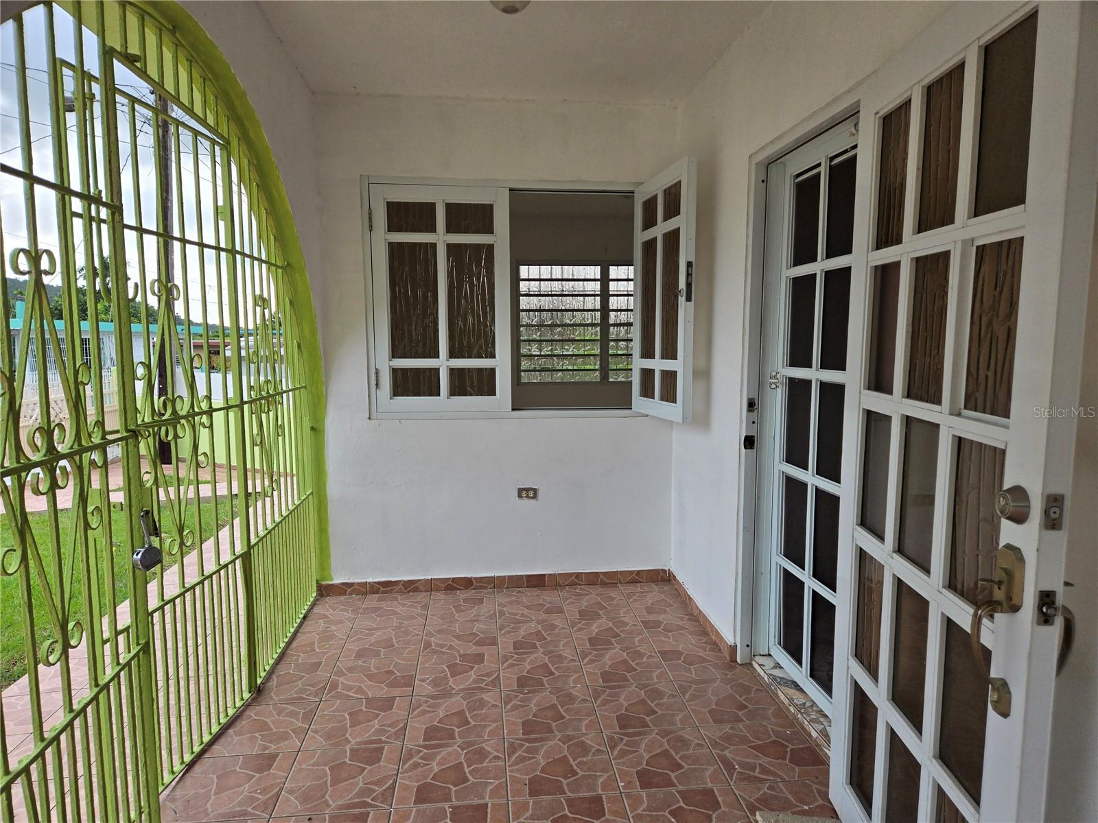 Calle Aleli Bo. El Duque Property Photo 9