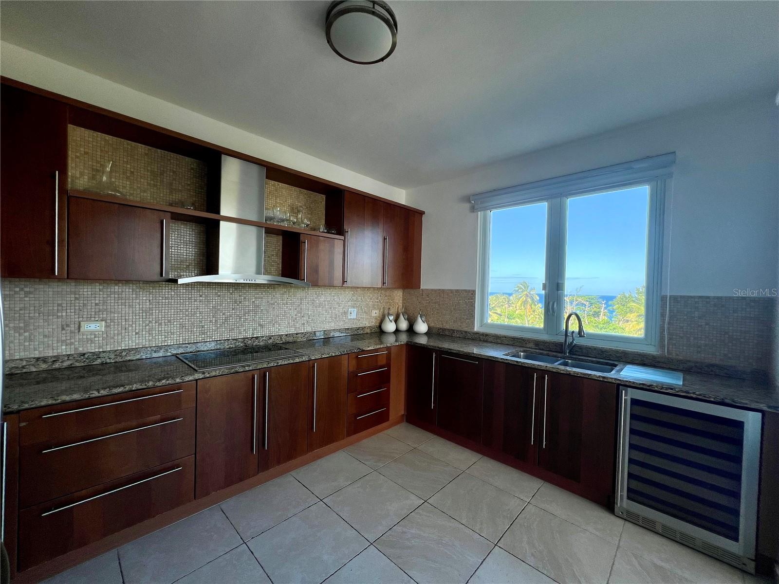 . Olivine St #443 Property Photo 8