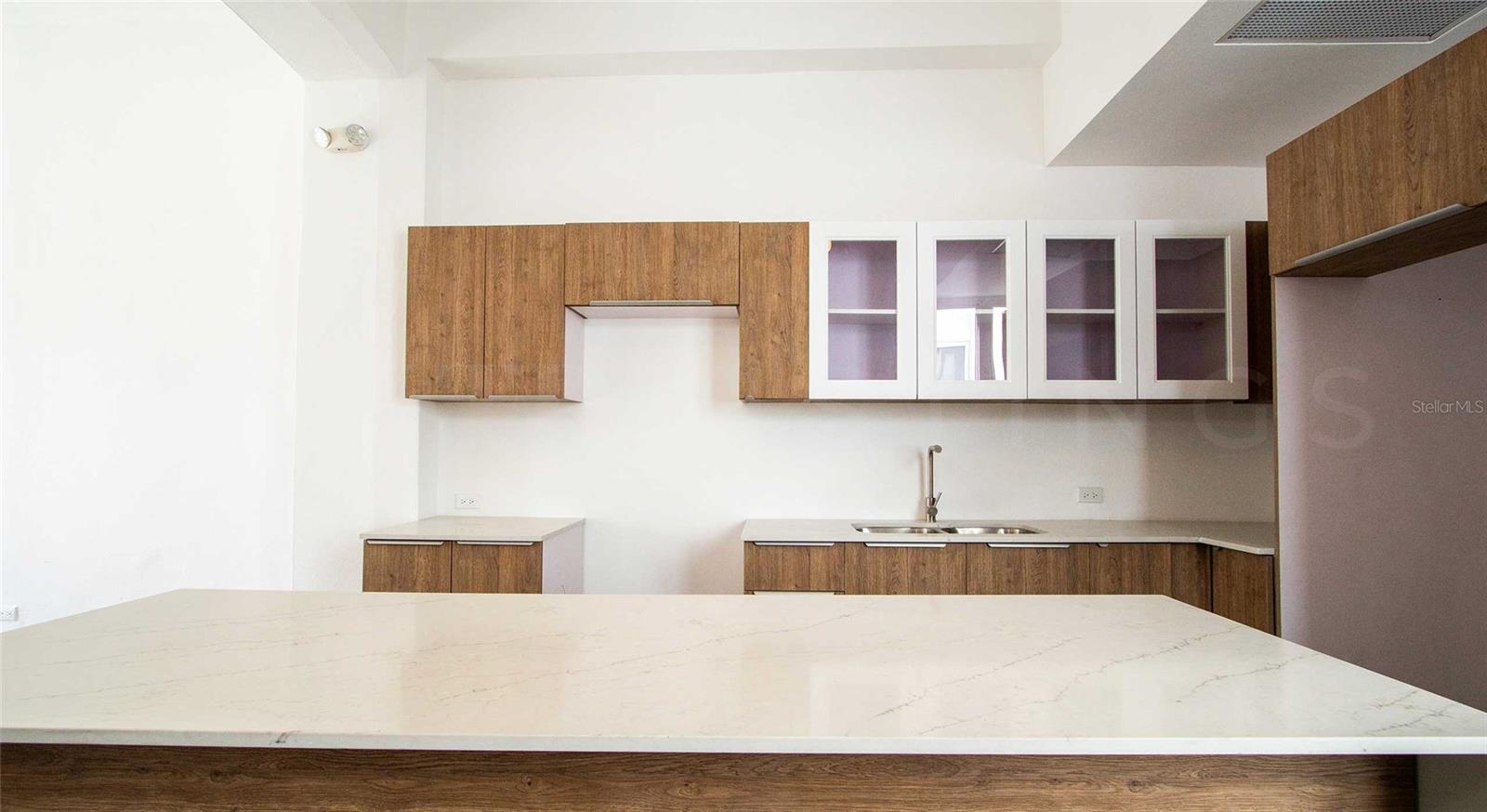 319 Recinto Sur St #6 Property Photo 7