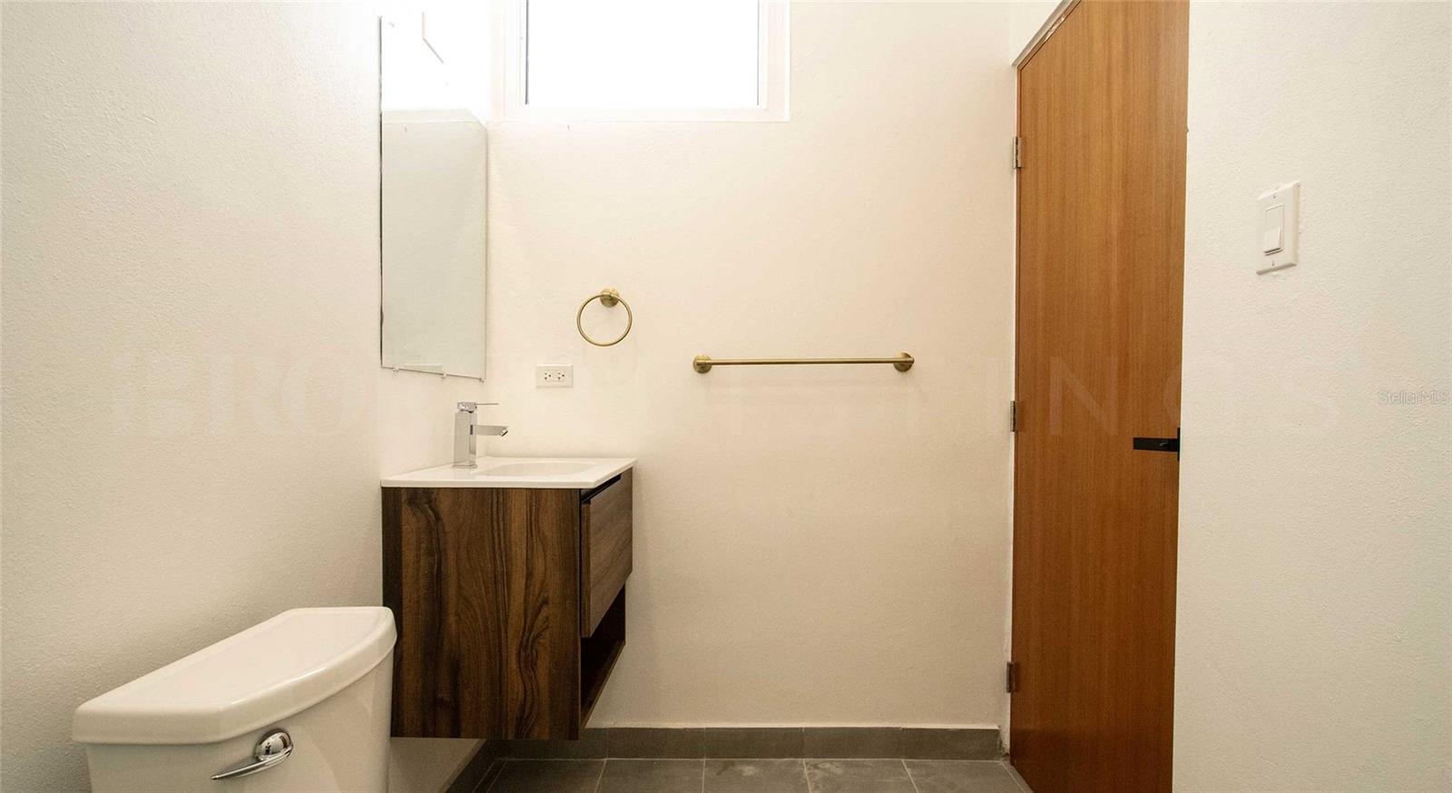 319 Recinto Sur St #5 Property Photo 7