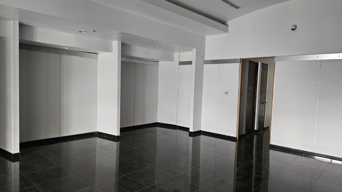 Pr 3 Km 12.7 Property Photo 5