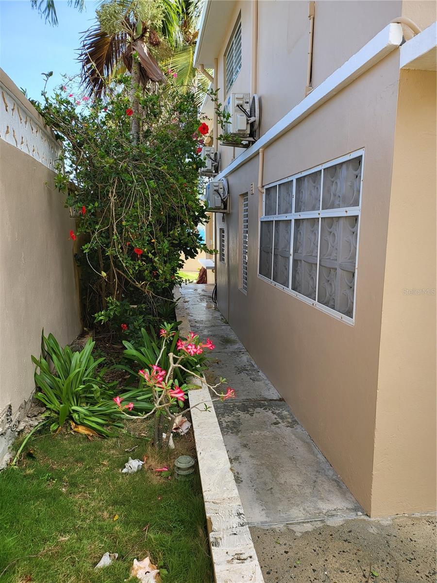 A-9 The Sands Property Photo 15