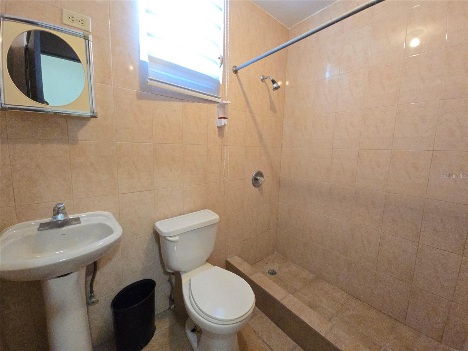 10 Santander Property Photo 6