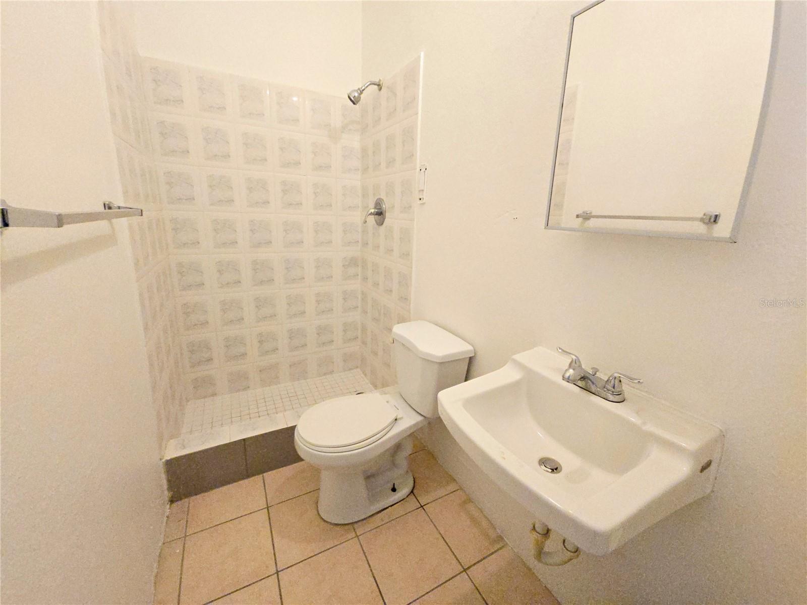 10 Santander Property Photo 17
