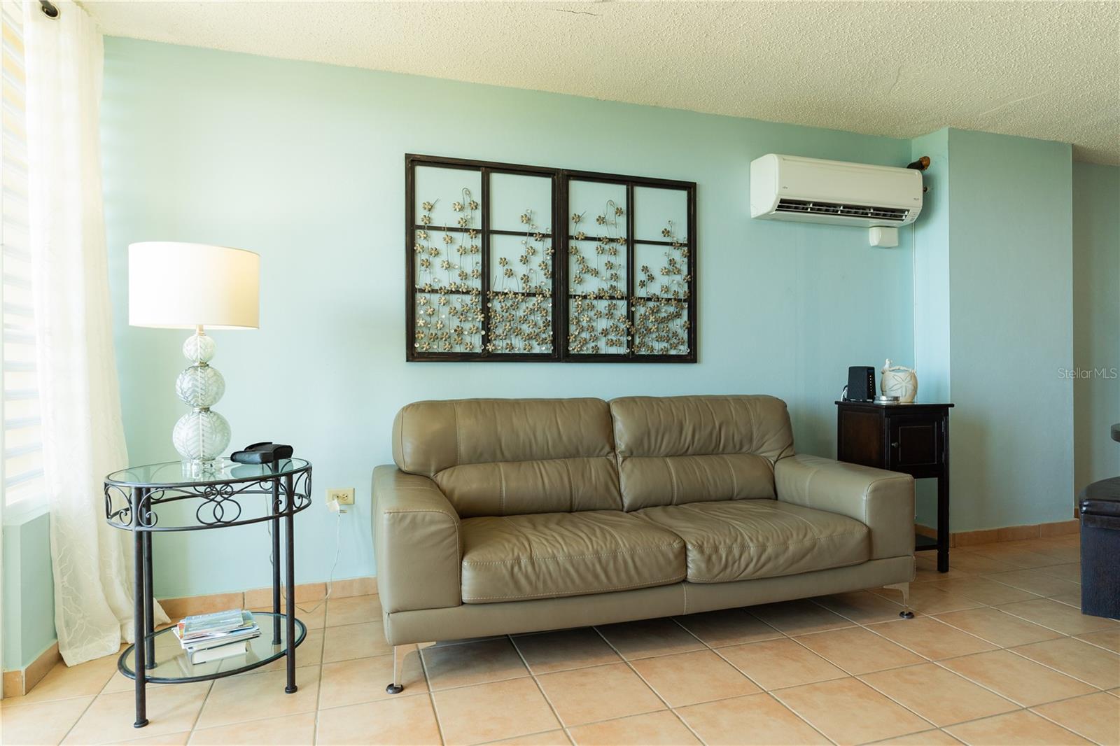 El Combate El Combate #401 Property Photo 10