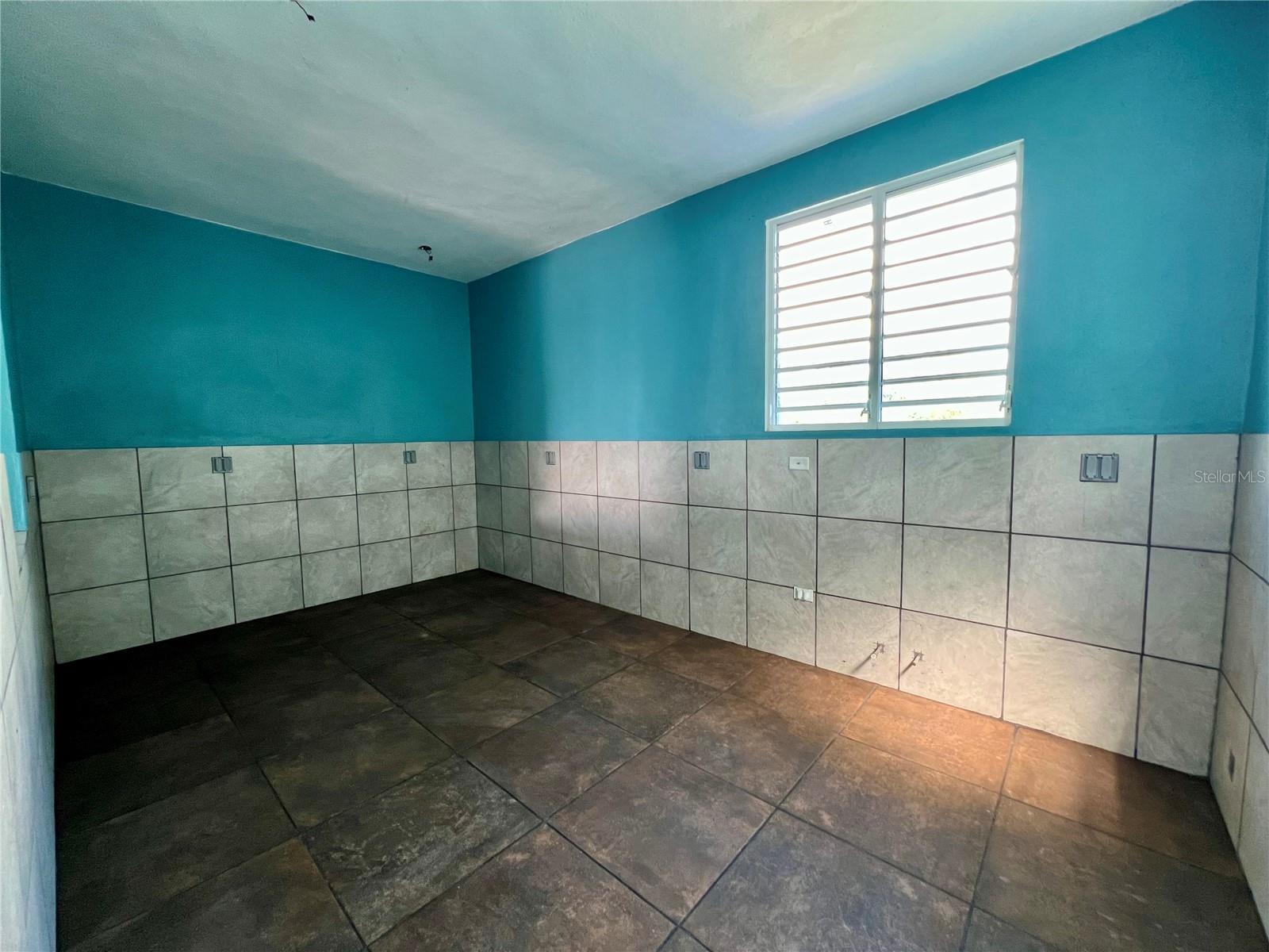 146 Cll. Flamboyan Property Photo 11
