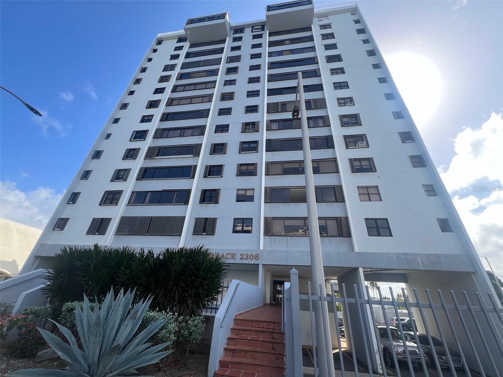 2306 Calle Laurel #10e Property Photo