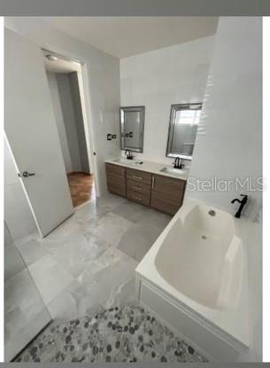 Grand Palm I Real Palm Drive #c-10 Property Photo 7