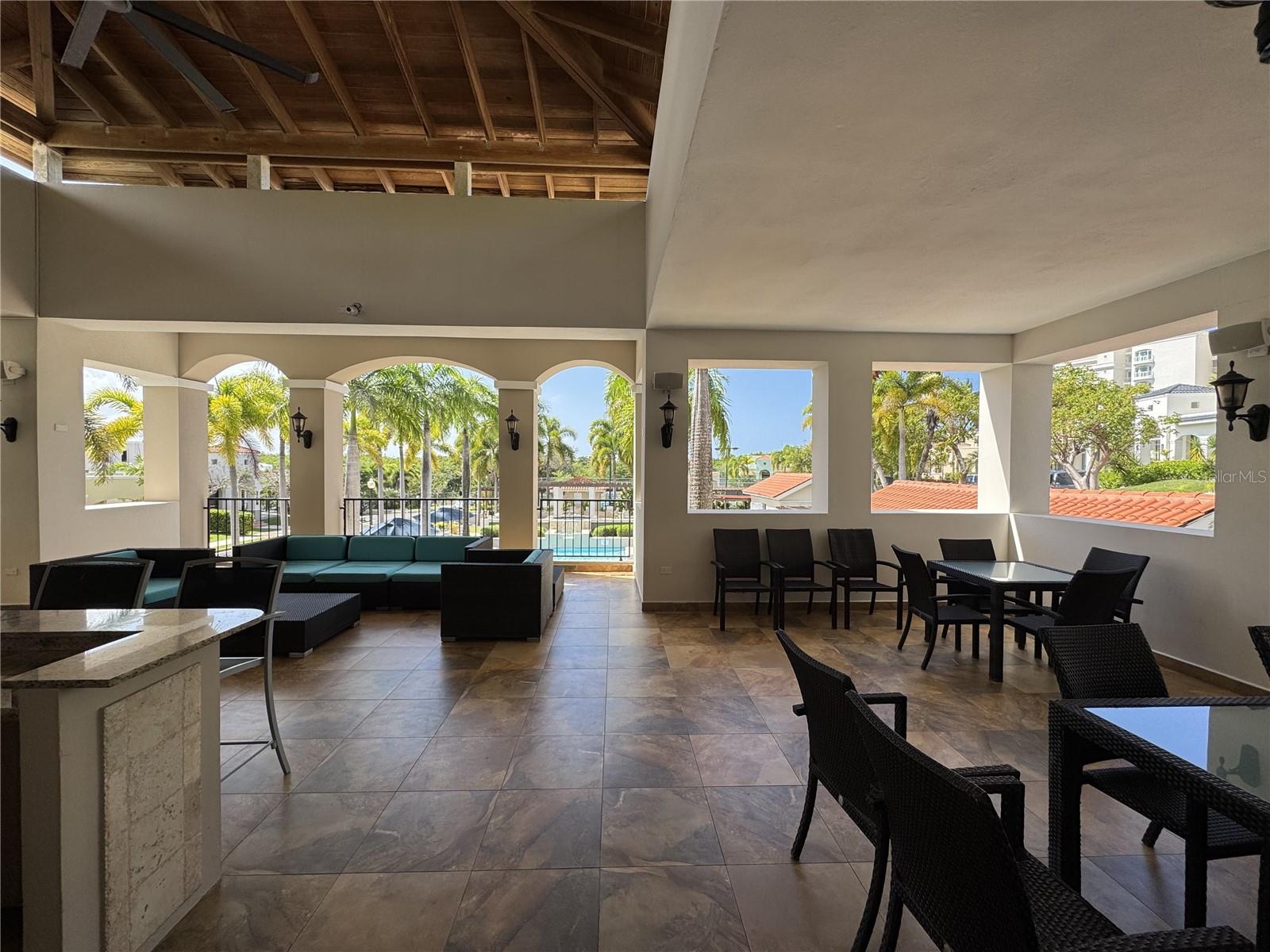 Olivine 83 Cond Treasure Point Torre Iii #apt. 322 Property Photo 29