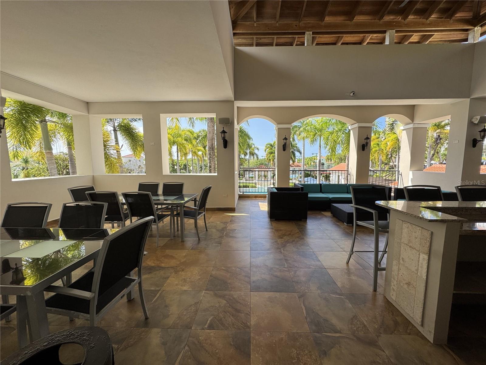 Olivine 83 Cond Treasure Point Torre Iii #apt. 322 Property Photo 30